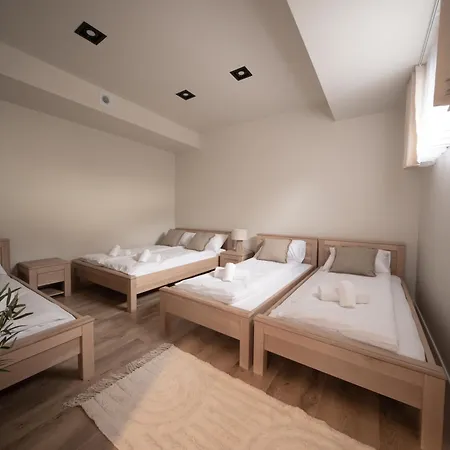 Apartment Sweet Dreams *