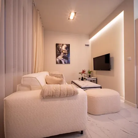 Sweet Dreams Apartment *